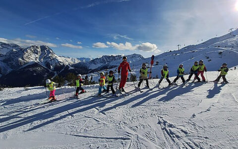 Schischule Lermoos - Zugspitz Arena - Skistage.nl - 1920x1080 Schischule Lermoos - Zugspitz Arena